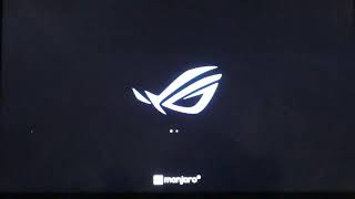 Installing Manjaro Gaming Edition  Early Developer Installer [upl. by Glimp]