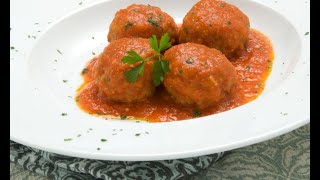 CÓMO HACER ALBONDIGAS EN SALSA DE TOMATE CASERA RECETA SALUDABLE Y DELICIOSA [upl. by Light870]