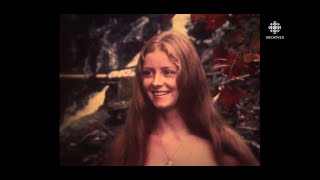 En 1972 Miss Monde Nue 1972 commente son titre et explique le naturisme [upl. by Ahscrop]