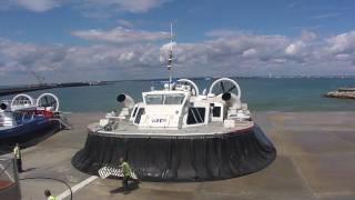 Hovercraft Ryde leaving for Portsmouth and SouthseaGreat Quality Isle of Wight Solent Express [upl. by Enomrej461]