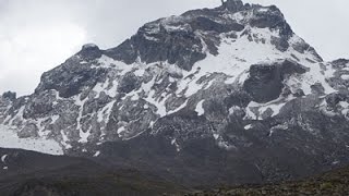 Ecuador Carihuairazo 5018m Expedition Summit climb on 21112014 by quotGipfelschauquot [upl. by Mag]