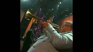 Como cuando el trompetista se roba el show ft Arturo Sandoval  Solo shorts [upl. by Alexandra]