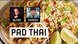 Best Pad Thai Recipe Recipe Wars [upl. by Ahsenhoj]