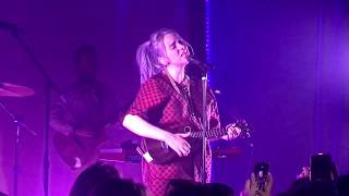 Hotline BlingParty Favor Billie Eilish LIVE [upl. by Parette]