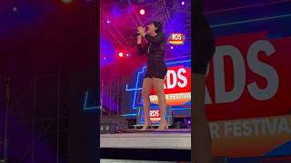 Arisa canta “Meraviglioso Amore Mio” live all’RDS Summer Festival di Messina  RDS Shorts [upl. by Ennovad]