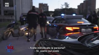 Napoli blitz dei Carabinieri nel quartiere di Scampia  112  Le notti del Radiomobile [upl. by Nuahs476]