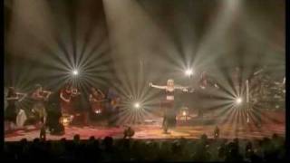 Patricia Kaas  Les chansons commencent live [upl. by Lua647]