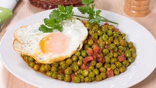 Guisantes con Jamón Serrano y Huevo Frito  Receta Fácil y Rápida para el día a día [upl. by Neb]