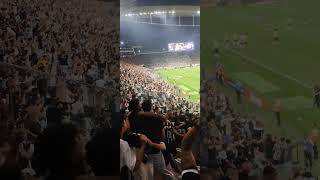 Torcida do Corinthians fazendo a festa no final do jogo contra o Flamengo [upl. by Aissenav]