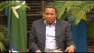 RAIS KIKWETE AKIONGELEA WANAOWASEMA VIBAYA KARUME NA NYERERE [upl. by Novhaj]