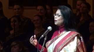 Anondoloke Mongolaloke Rabindra Sangeet by Smt Rezwana Choudhury Bannya [upl. by Nasar]