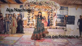 Dance performance on Aja Nachle  Alina Amir  Aaja Nachle [upl. by Rugg]