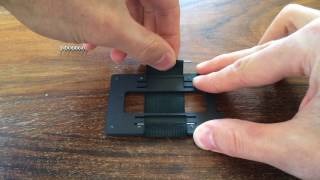 Aviator Wallet  How to adjust the elastic band [upl. by Artim]