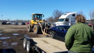 Copart Payloader Loading a Car onto a Trailer the Easy Way [upl. by Leimad813]