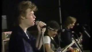 Hall amp Oates  Maneater Live 1983 [upl. by Yrdua317]