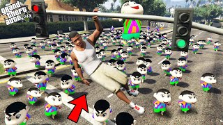 GTA 5  Franklin Shinchan amp Pinchan Running From 1000 Shinchan GTA 5 [upl. by Aihsyn]