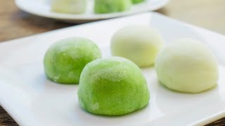 Super easy chewy Mochi in 10 minutes matcha and nature flavor [upl. by Eylrac]