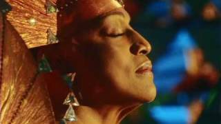 Jessye Norman  A Portrait  When I Am Laid In Earth Purcel [upl. by Chiquia]