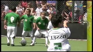 Pânico na Tv  César Polvilho no Futebol de Anões  Dia 11092011 [upl. by Suhcnip]