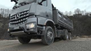 LKW Offroad Training 2013 mit dem neuen MercedesBenz Arocs [upl. by Leasia786]