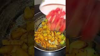 Aloo or turai ki recipe 🥰🤩bestrecipe subscribe share comment like [upl. by Cacka883]