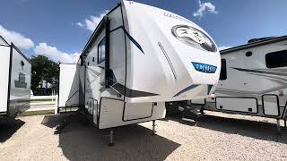 2024 ARCTIC WOLF 27SGS HALF TON FIFTH WHEEL [upl. by Macnair]