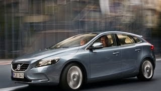 AutoWeek Journaal Genèveprimeurs lekken overal [upl. by Worrad249]