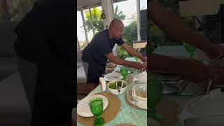 Valdemiro José prepara um almoço para sua família [upl. by Osbourn]