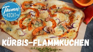 Knuspriger KürbisFlammkuchen mit Gorgonzola [upl. by Anoed]