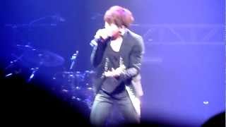 120309 FT Island  Love Sick  Hongki focused  Speaking English  Nokia Theatre in LA [upl. by Umberto]