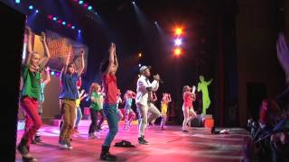 Kinderen voor Kinderen 34  Bewegen is Gezond voorproefje theatershow [upl. by Jillane]