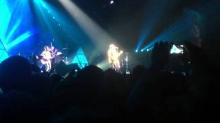 Lenny Kravitz  Fly Away live  Rockhal Luxembourg [upl. by Gadmon]