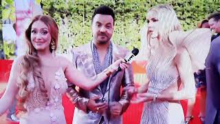 Luis Fonsi y Águeda López en los Premios Latin AMAs 2022 [upl. by Hollie]