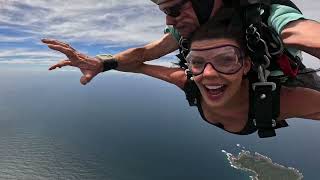 Georgina skydives at Bigwave skydive in Shellharbour [upl. by Gusty]