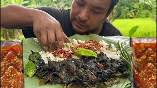 Black sesame seeds cook with smoked chicken  homemade chilly sauce  kents vlog [upl. by Eniaj]