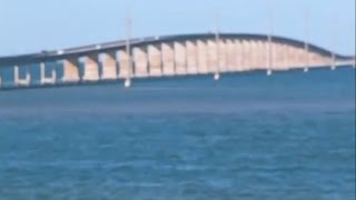 Walk the old Seven Mile Bridge in Florida Keys [upl. by Eimmat]