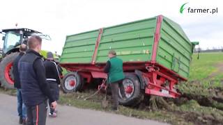 Grząskie żniwa w Wielkopolsce  o krok od wywrócenia przyczepy  FARMERPL [upl. by Ganley]