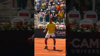 THIAGO MONTEIRO caindo nas graças da torcida italiana em Roma tennis shorts [upl. by Drofhsa]