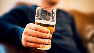 Dry January Health experts encouraging people to abstain from alcohol in new year [upl. by Greiner]