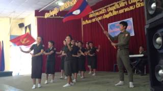 ເຫຼົ່າລົບລົດຕັງ Lao lop lod tang Dance ວິທະຍາໄລຄູຄັງໄຂ [upl. by Acissev]