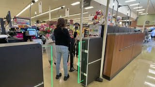 Safeway stores turn to tech to deter shoplifting [upl. by Zahavi159]