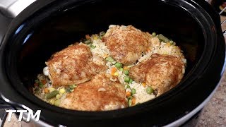 How to Make Chicken and Rice in the Slow CookerEasy Cooking [upl. by Naeruat570]