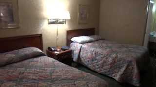 Full Hotel Tour Days Inn civic center Roanoke Virginia [upl. by Yggep732]