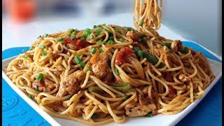 Desi Style Spaghetti  Easy Chicken Spaghetti Recipe [upl. by Dhu]