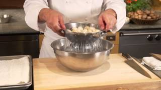 Cleaning amp Preparing Fresh Mushrooms Your Questions Answered with Chef Bill and Bart [upl. by Keith6]