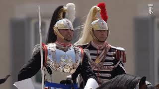 Festa della Repubblica Italiana Cambio della Guardia donore al Quirinale 1 Giugno 2023 [upl. by Aneloj]