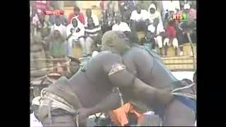 comba balla gaye 2 vs yekini 22 04 12 YouTube [upl. by Dorine]