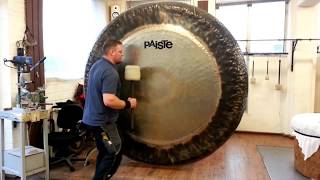 Paiste  80quot Symphonic Gong played by Paiste Gong Master Sven [upl. by Hett540]