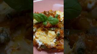 Spicy vegetarian one pot lasagna comfortfood [upl. by Lemart]