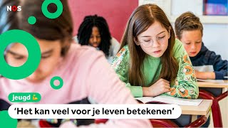 De eindtoets voor groep 8 is weer begonnen [upl. by Bucella]